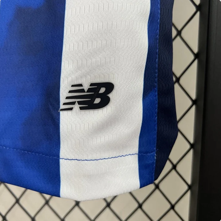 Camisola FC PORTO 24/25 (Outlet) - Image 7