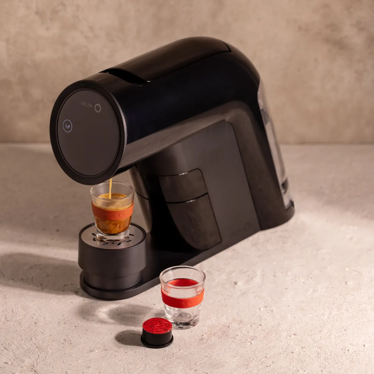 Máquina Cápsulas Café Delta Q IconiQ